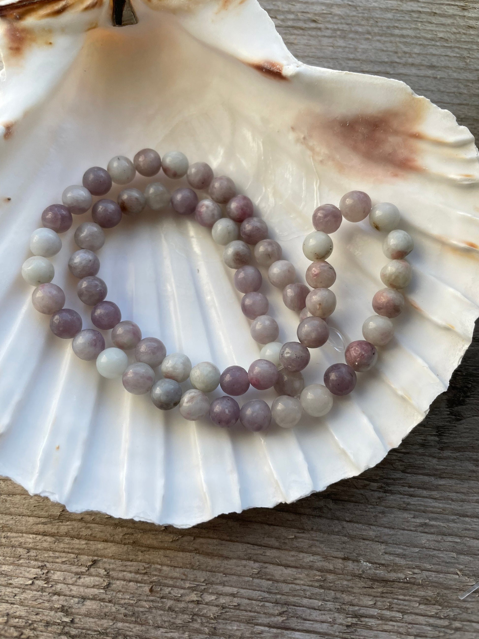 Natural lilac jade beads