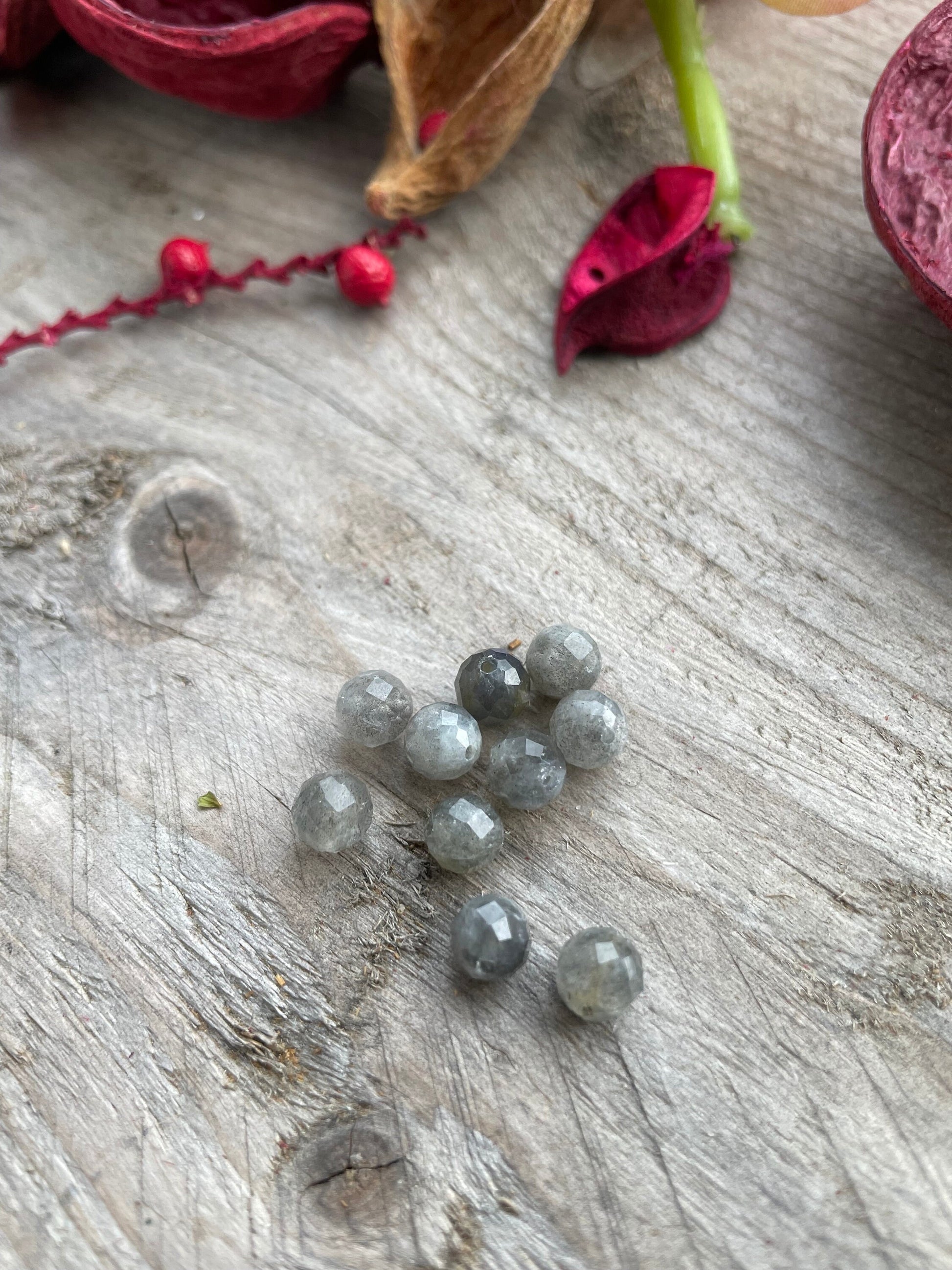 Natural Grey Labradorite Beads 6mm,1mm hole.