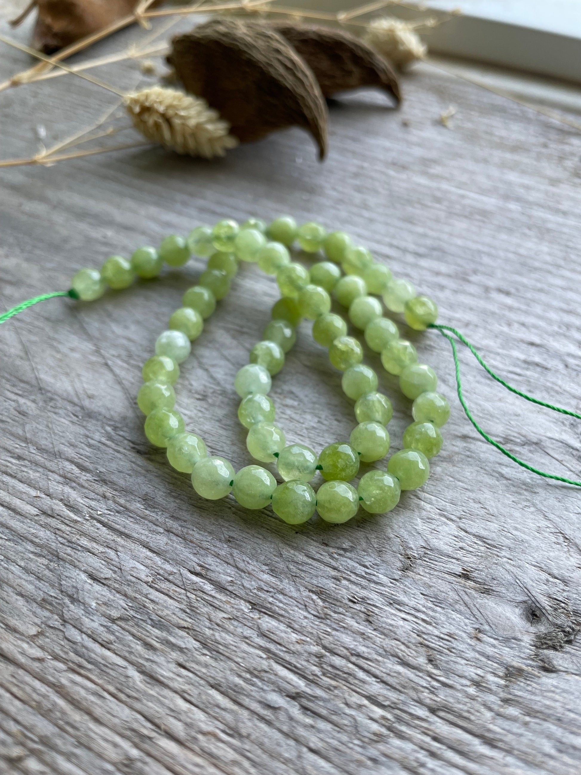 Apple Green Morgan agate 6mm Beads