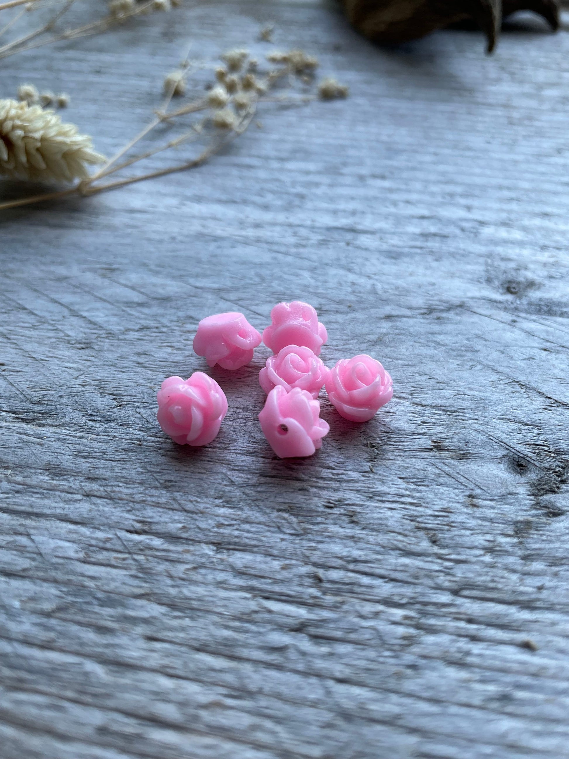 Baby pink acrylic rose bead 8mm