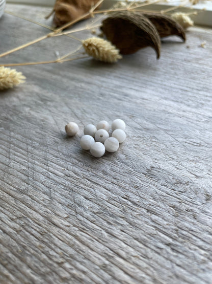 Natural frosted agate White 6mm beads