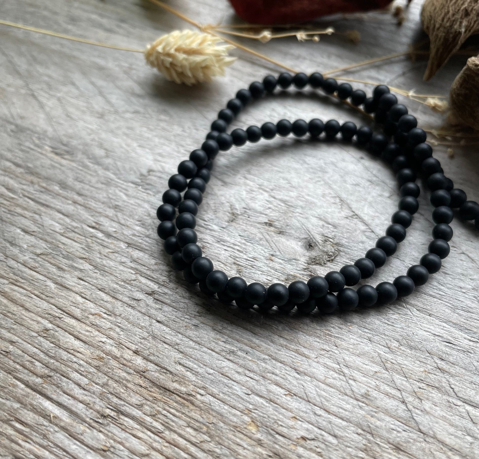 Black agate 4mm round beads