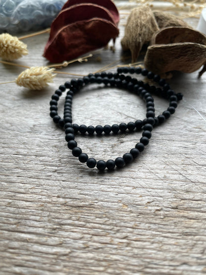 Black agate 4mm round beads