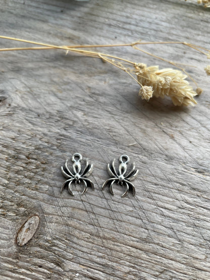 Spider charm 17 x 14 mm Antique silver