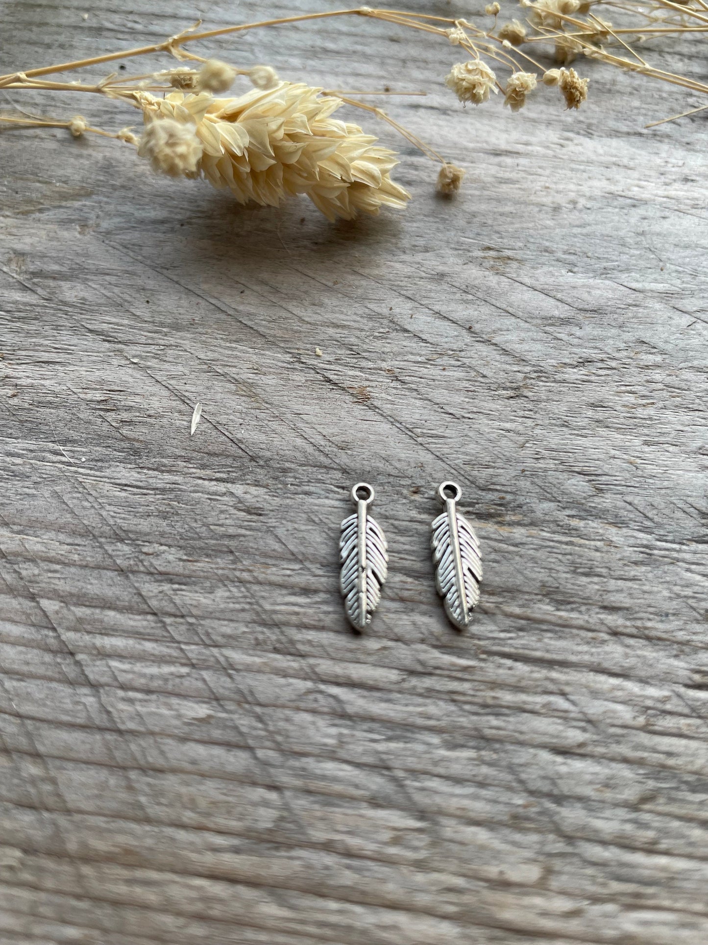 Feather leaf charm 15 x 5mm