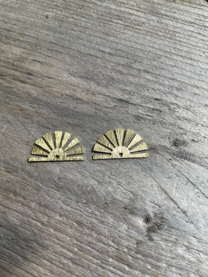 Sun shaped Earring Charms, 25x14mm, Textured Brass findings,