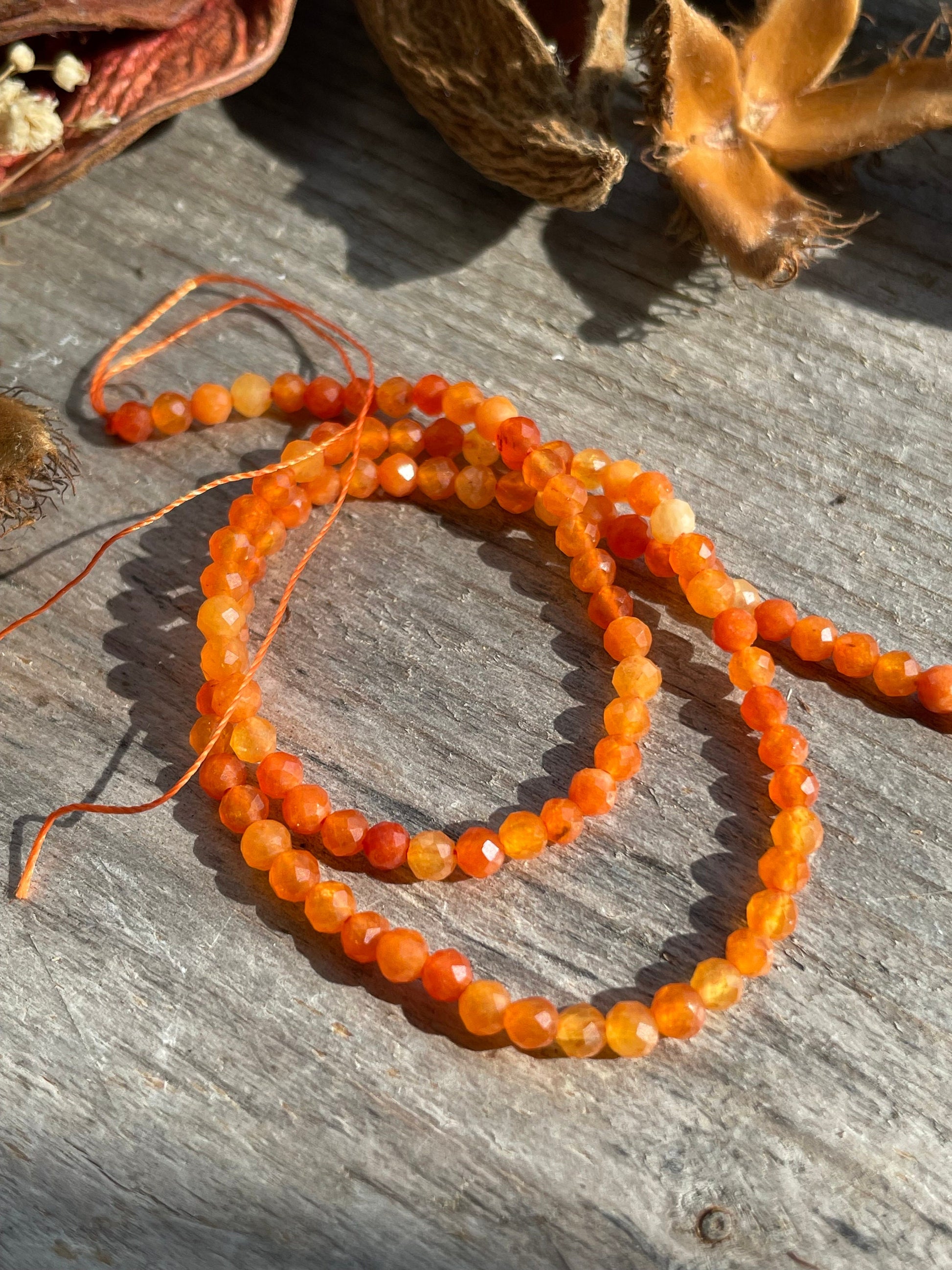 Red adventurine faceted 3mm beads