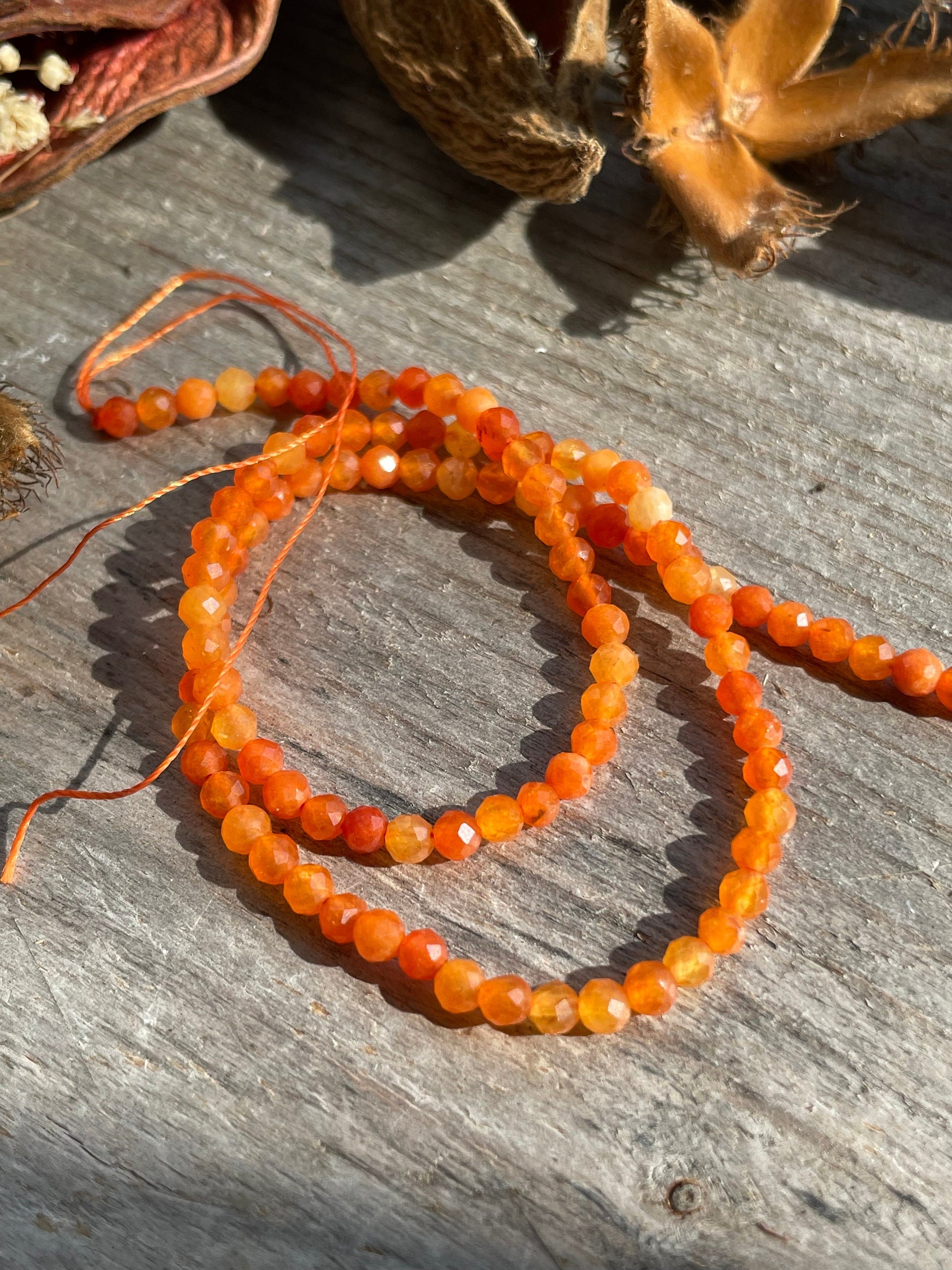 Red adventurine faceted 3mm beads