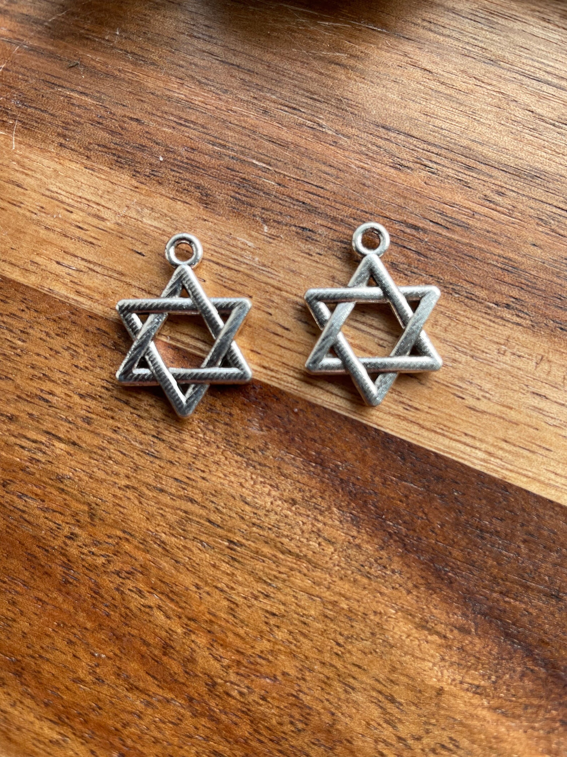 Star of david charm 20 x 16 mm