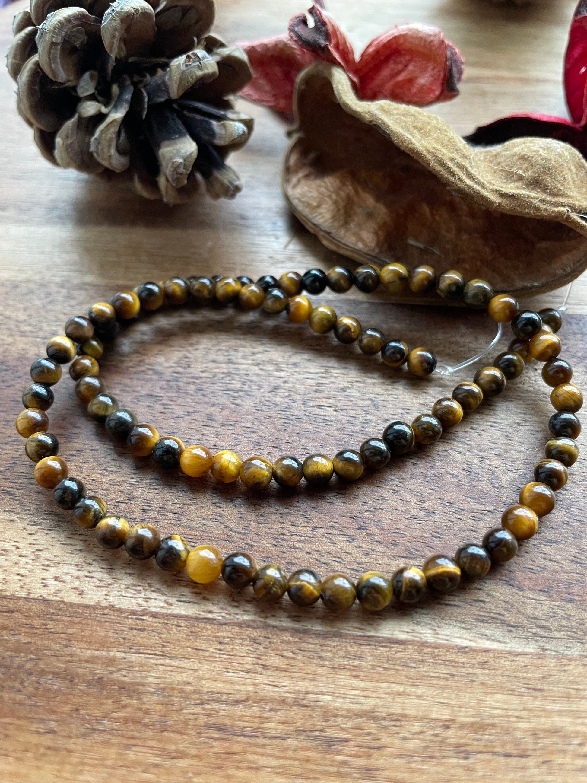 Tigers eye 4mm round bead