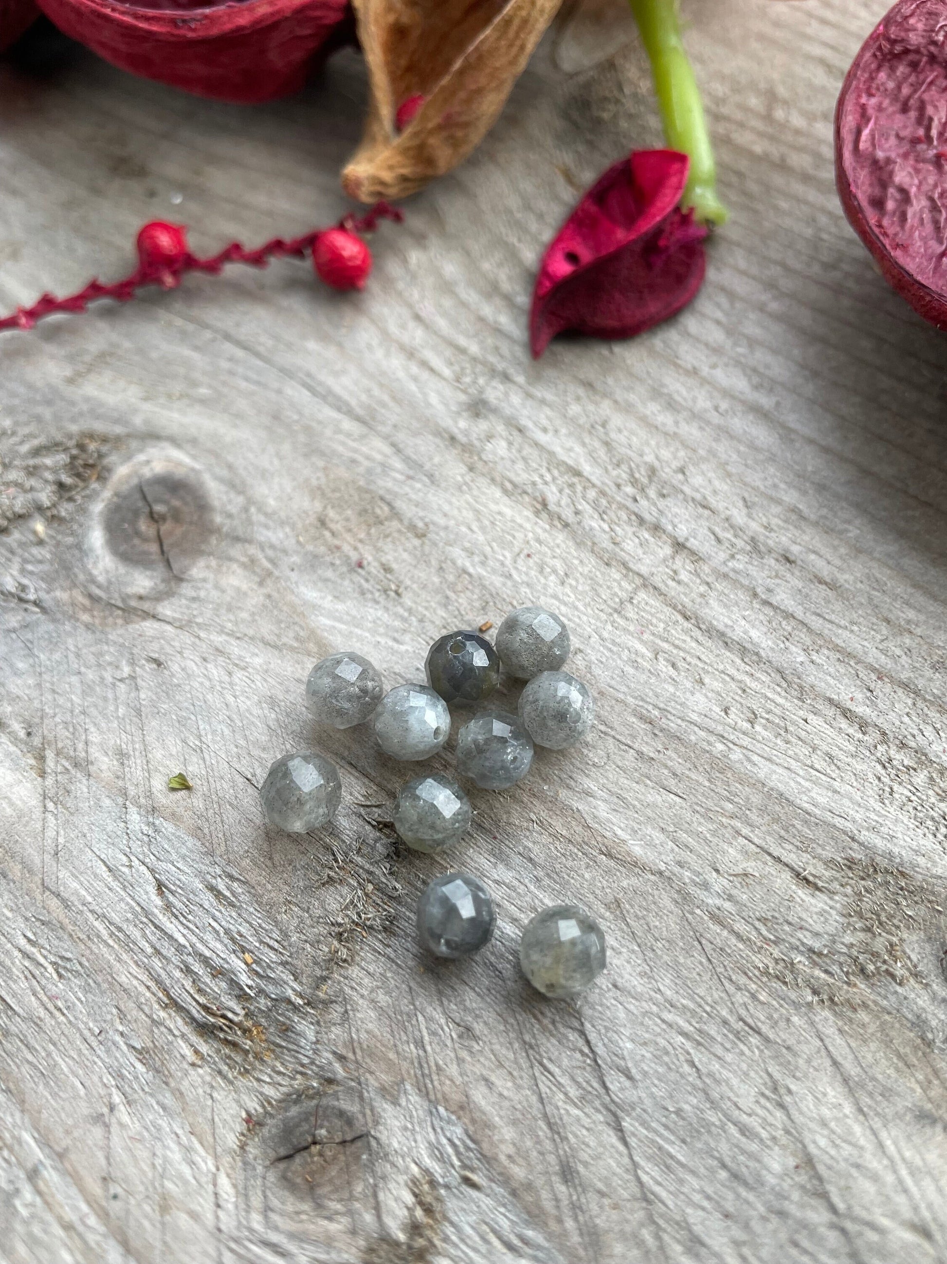 Natural Grey Labradorite Beads 6mm,1mm hole.