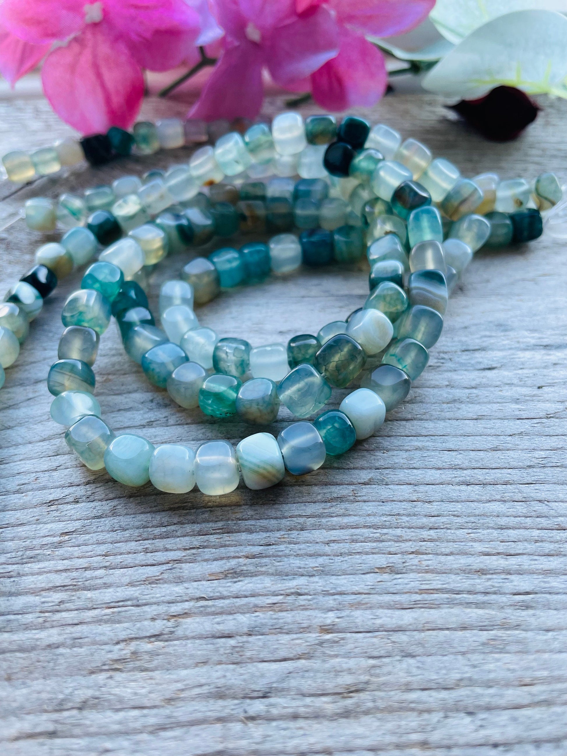 Natural Agate Cube beads, Light Sea Green, 8x6.5 mm