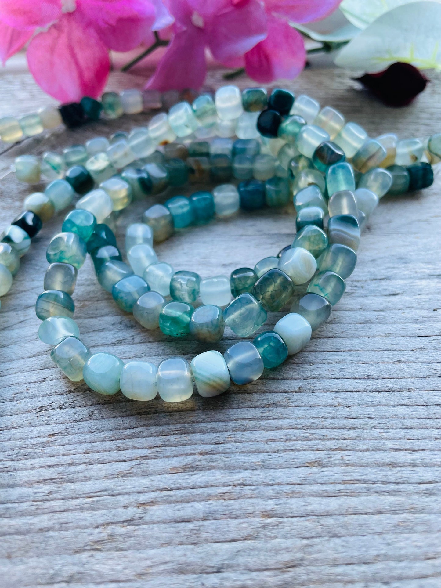 Natural Agate Cube beads, Light Sea Green, 8x6.5 mm