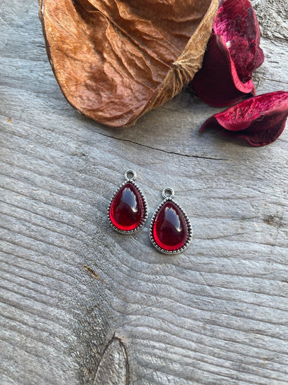 Triangle Teardrop Charms Round 8mm Red Glaze Tibetan Silver Plated Pendants