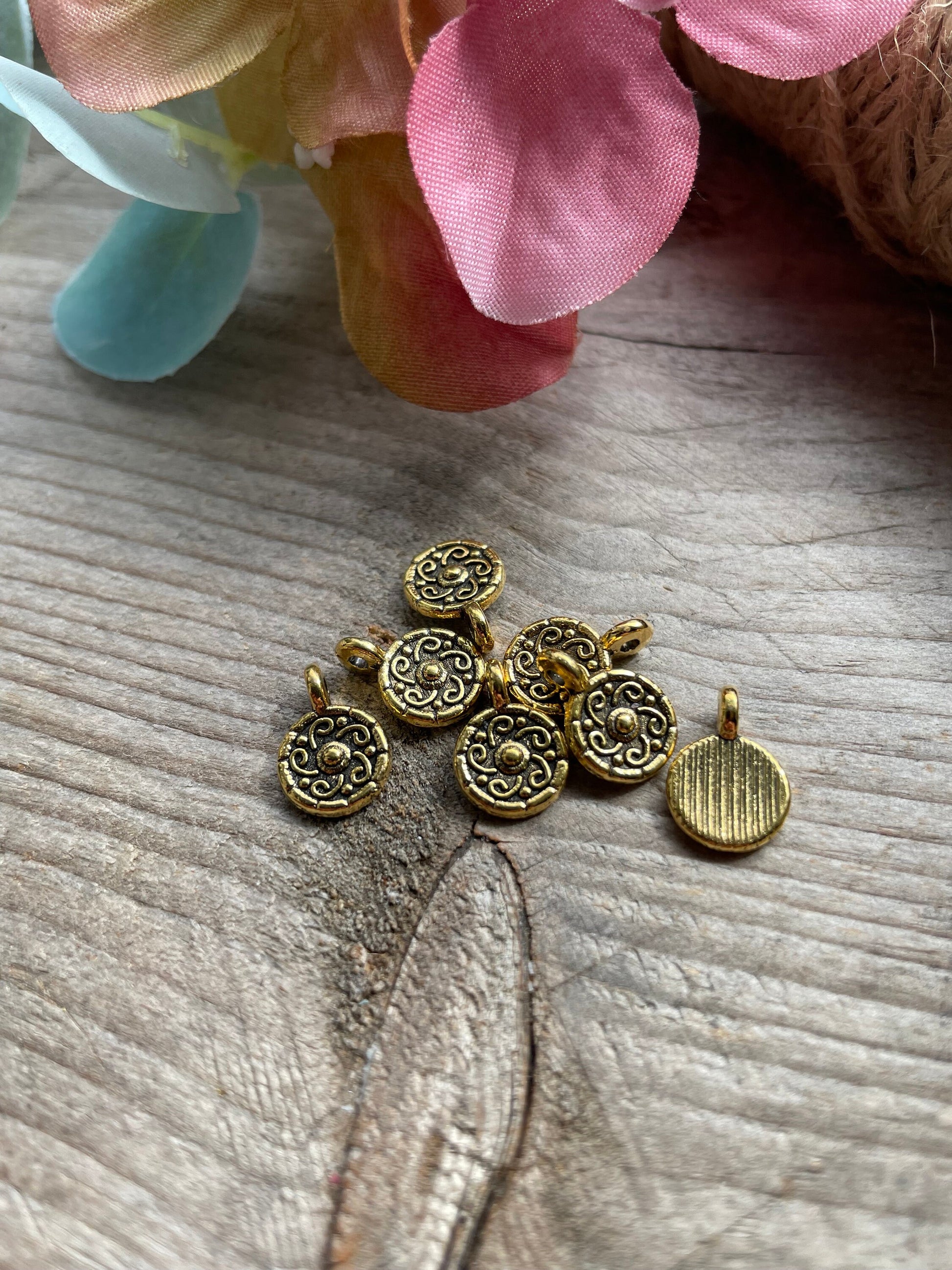 Antique gold small pendants