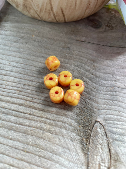 Honey wax yellow barrel beads 9x7mm