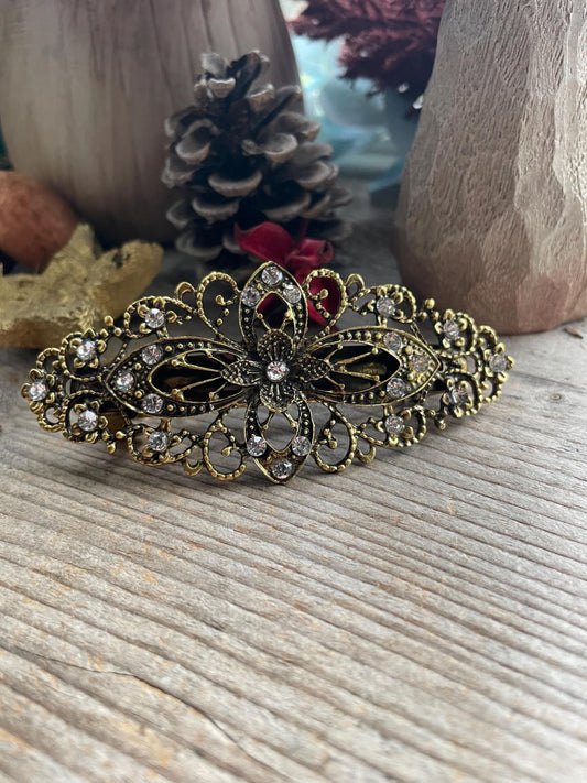 Flower Filigree hair comb in Antique gold